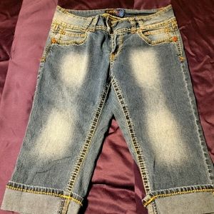 Angels lightweight denim capris size 11